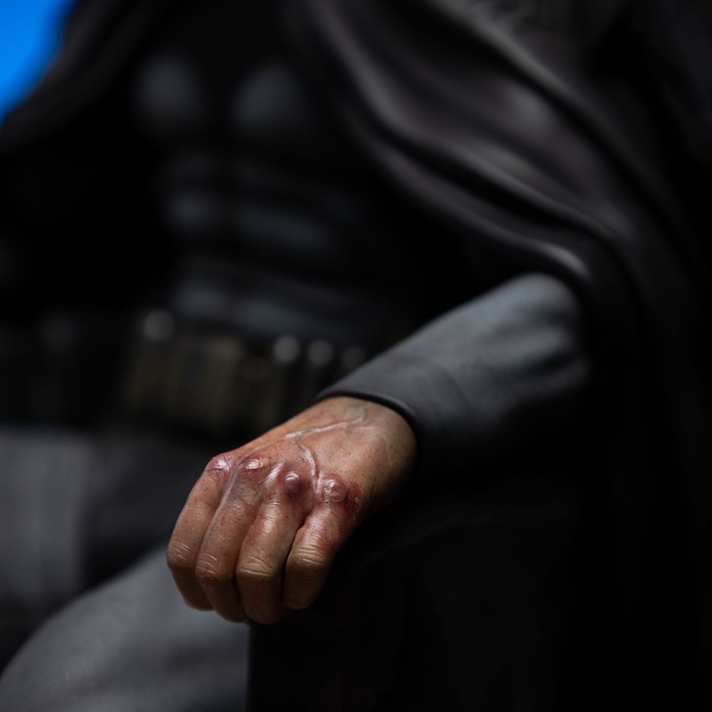 Iron Studios DC: Batman – Batman und Bruce Wayne Legacy Replica 1/4 – Statue