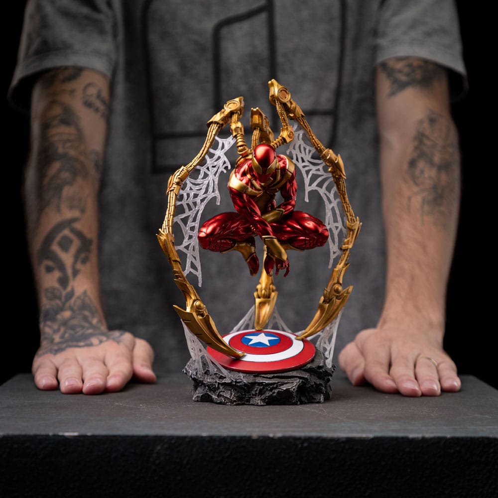 Iron Studios Marvel: Spider-Man - Spider-Man Iron Armor (CCXP Exclusive 2024) Art Scale Deluxe 1/10 - Statue