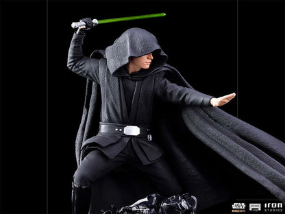 Iron Studios Star Wars: The Mandalorian – Luke Skywalker Combat BDS Art Scale 1/10 - Statue