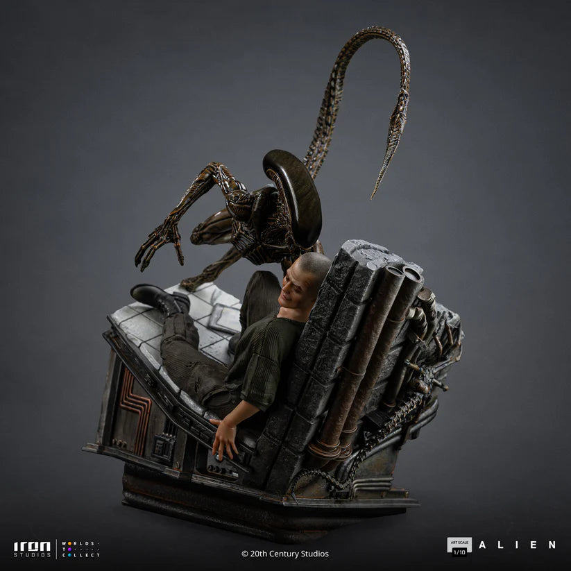 Iron Studios Alien - Ellen Ripley und Alien Art Scale 1/10 - Statue