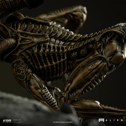 Iron Studios Alien - Ellen Ripley und Alien Art Scale 1/10 - Statue
