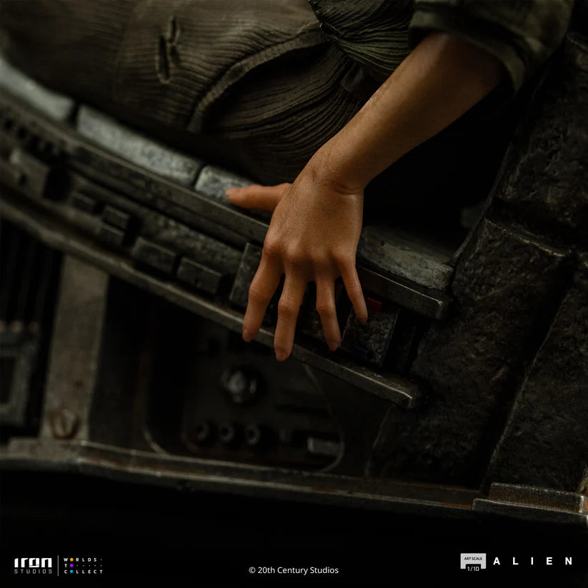 Iron Studios Alien - Ellen Ripley und Alien Art Scale 1/10 - Statue