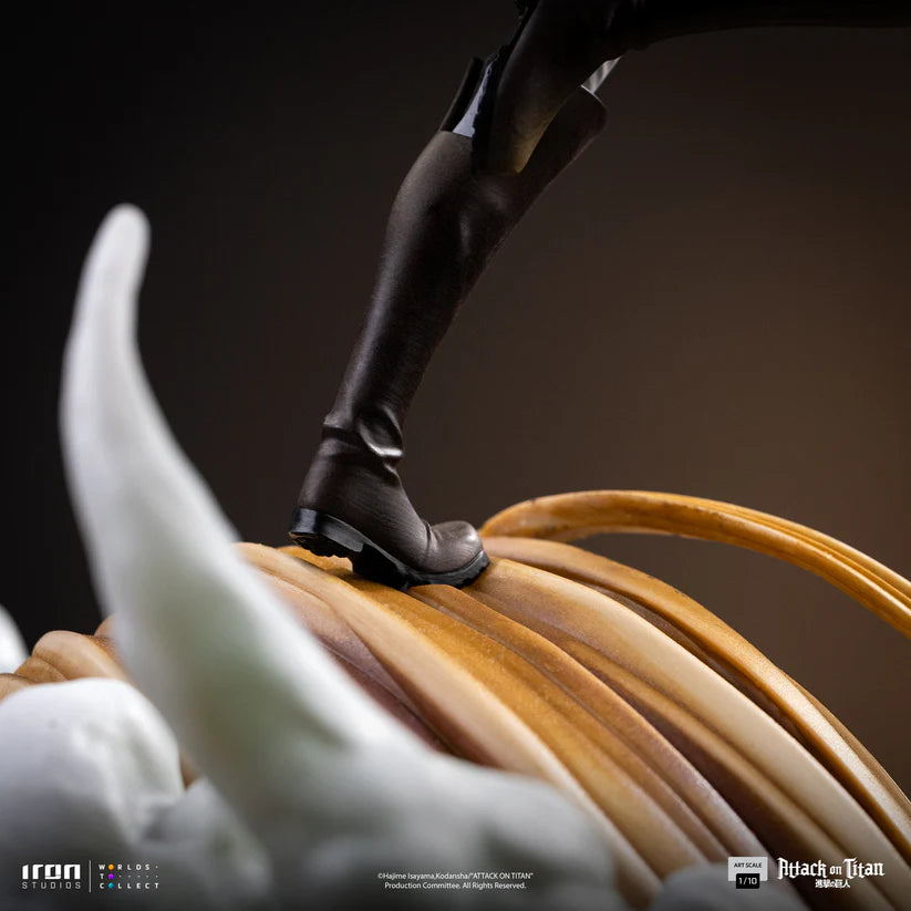Iron Studios Attack on Titan - Eren Yeager Art Scale 1/10 - Statue