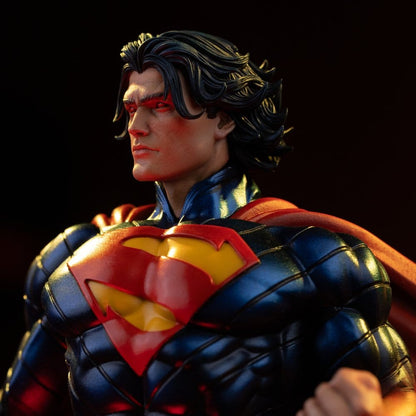 Iron Studios DC: Absolute Superman - Superman Art Scale 1/10 - Statue