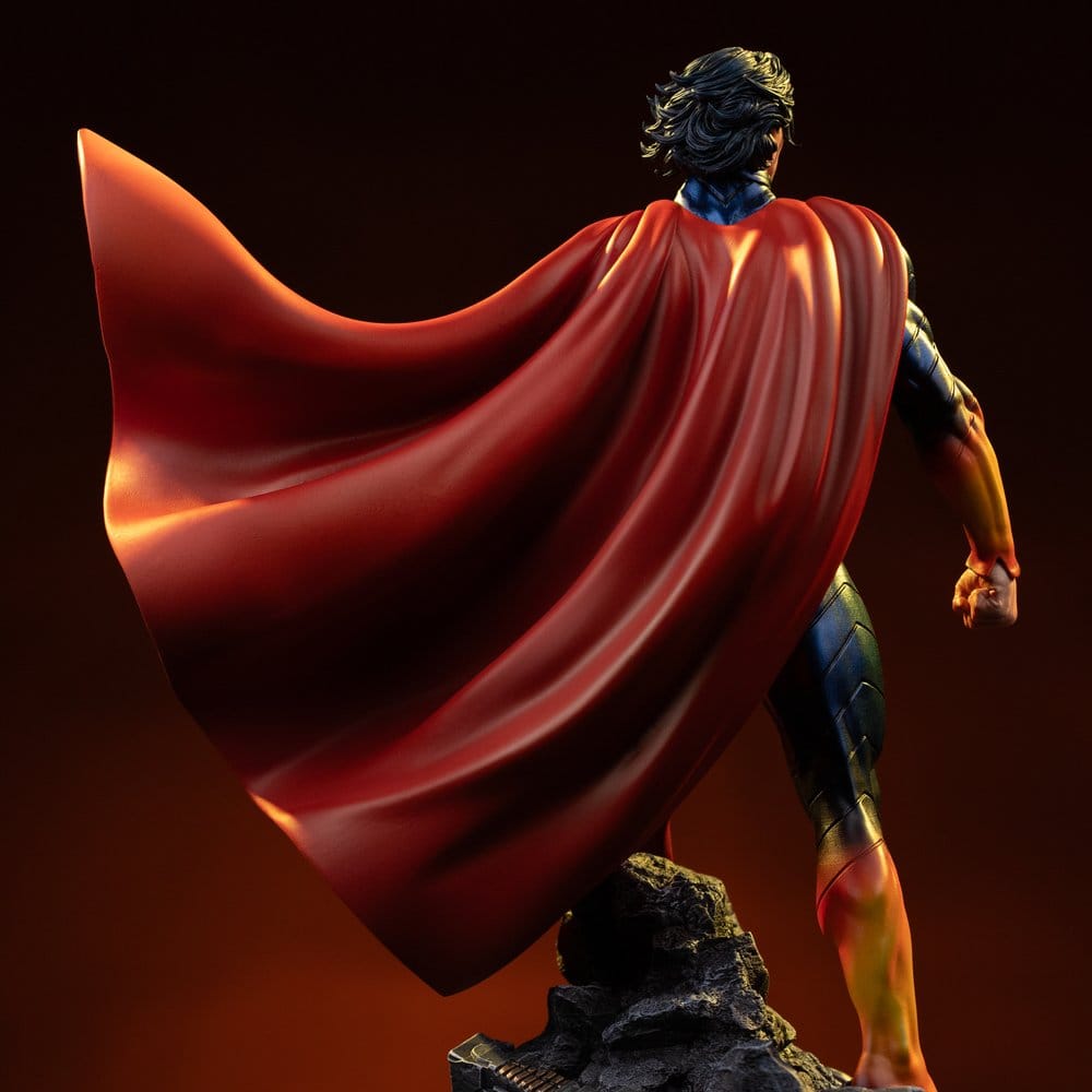 Iron Studios DC: Absolute Superman - Superman Art Scale 1/10 - Statue