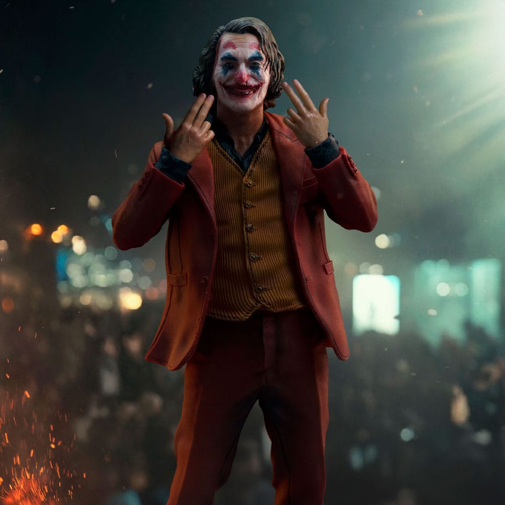 Iron Studios DC: Batman - Joker (Arthur Fleck) Art Scale Deluxe 1/10 - Statue