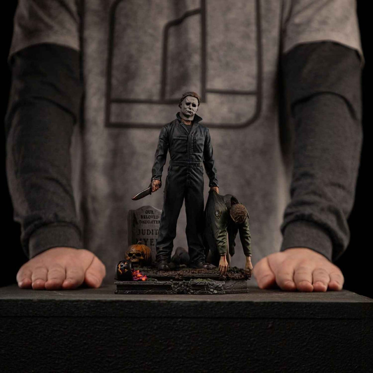 Iron Studios Halloween - Michael Myers Deluxe Art Scale 1/10 - Statue