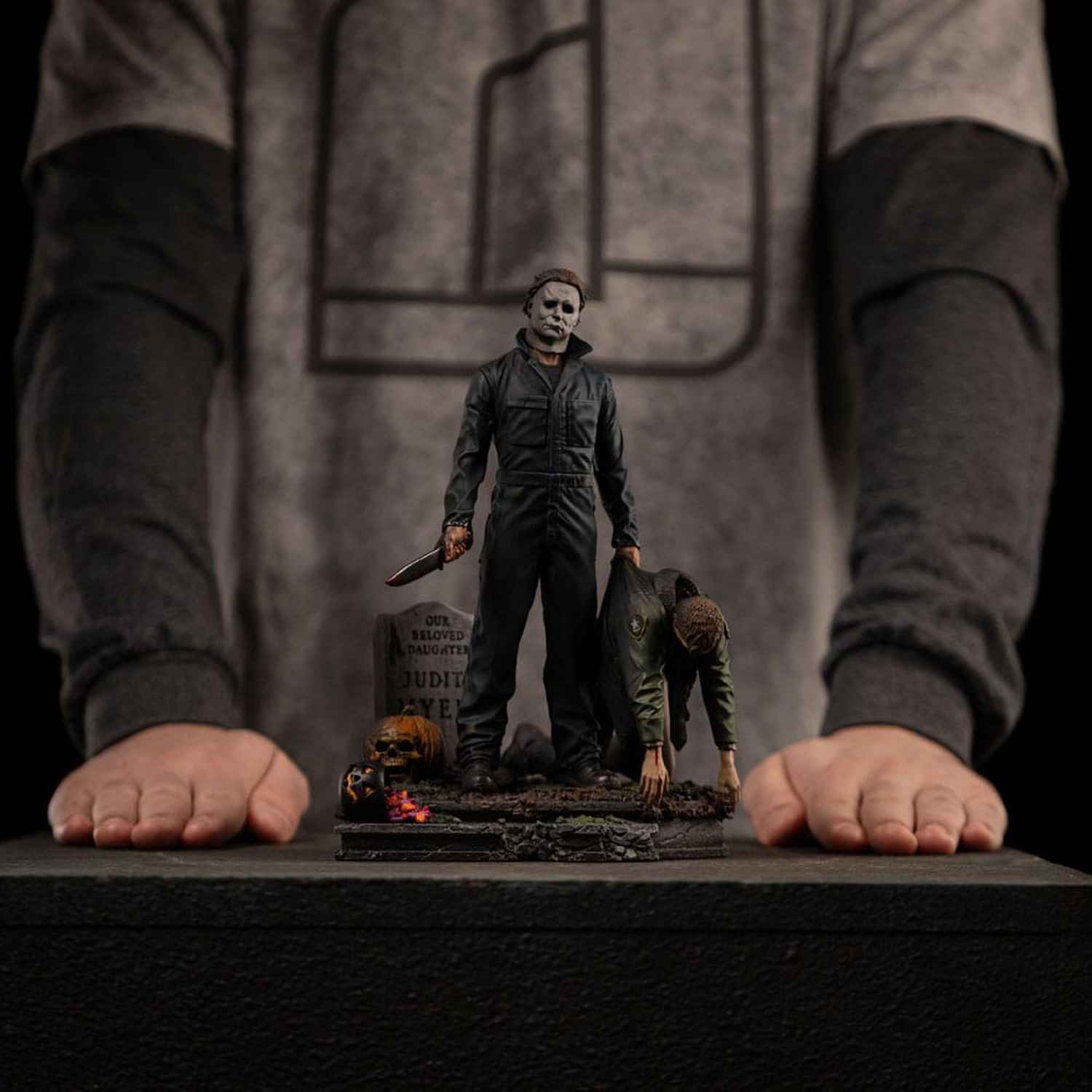 Iron Studios Halloween - Michael Myers Deluxe Art Scale 1/10 - Statue