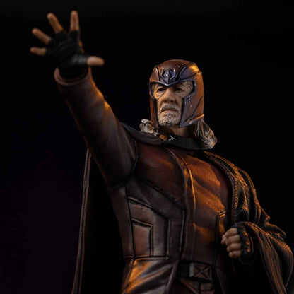 Iron Studios Marvel: Avengers Doomsday - Magneto Art Scale 1/10 - Statue