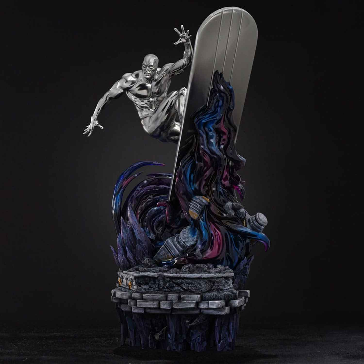 Iron Studios Marvel: Infinity Gauntlet - Silver Surfer Deluxe Diorama Art Scale 1/10 - Statue
