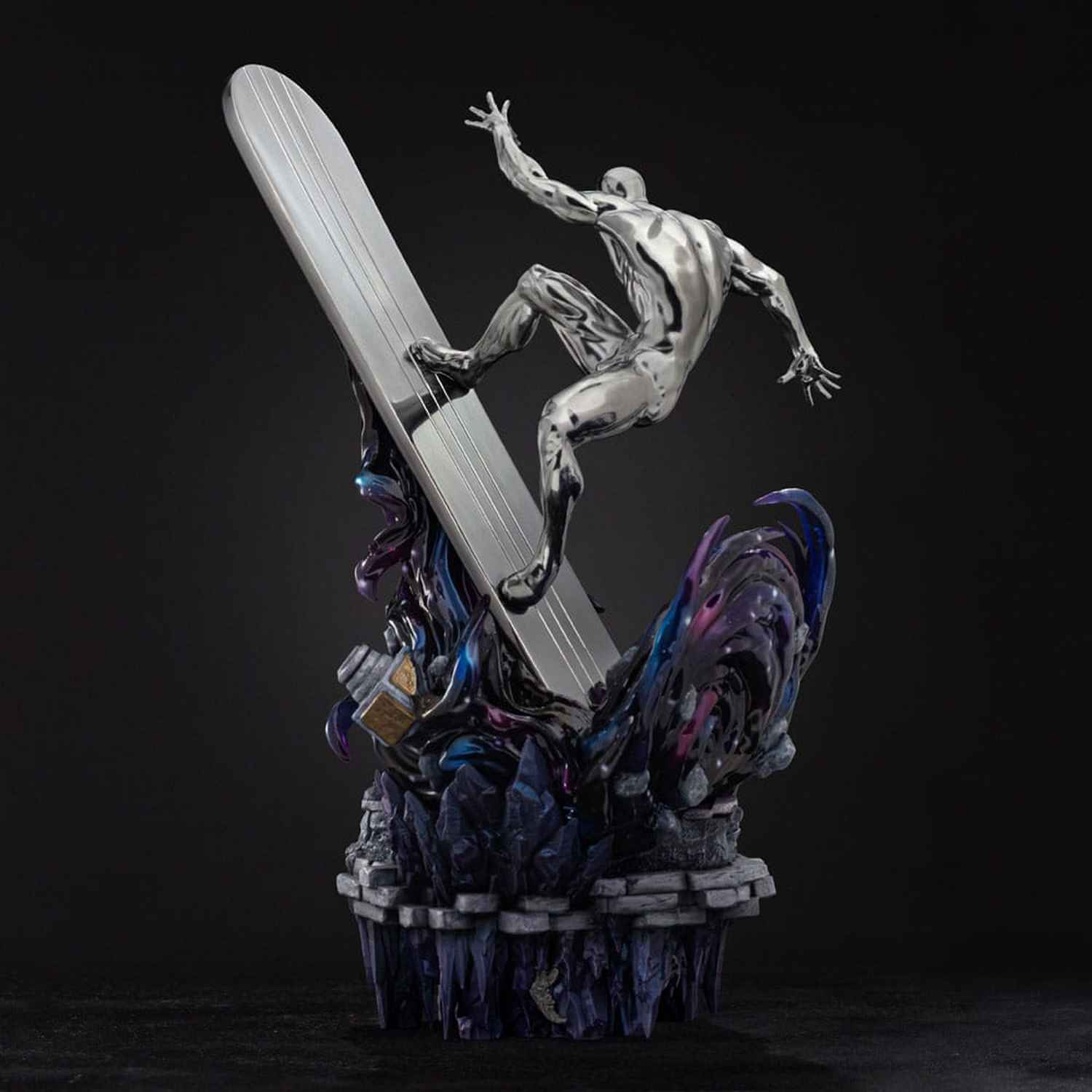 Iron Studios Marvel: Infinity Gauntlet - Silver Surfer Deluxe Diorama Art Scale 1/10 - Statue