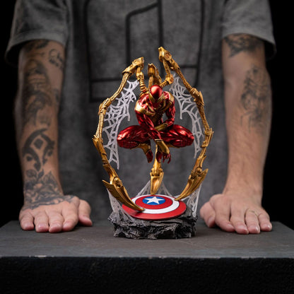 Iron Studios Marvel: Spider-Man - Spider-Man Iron Armor (CCXP Exclusive 2024) Art Scale Deluxe 1/10 - Statue
