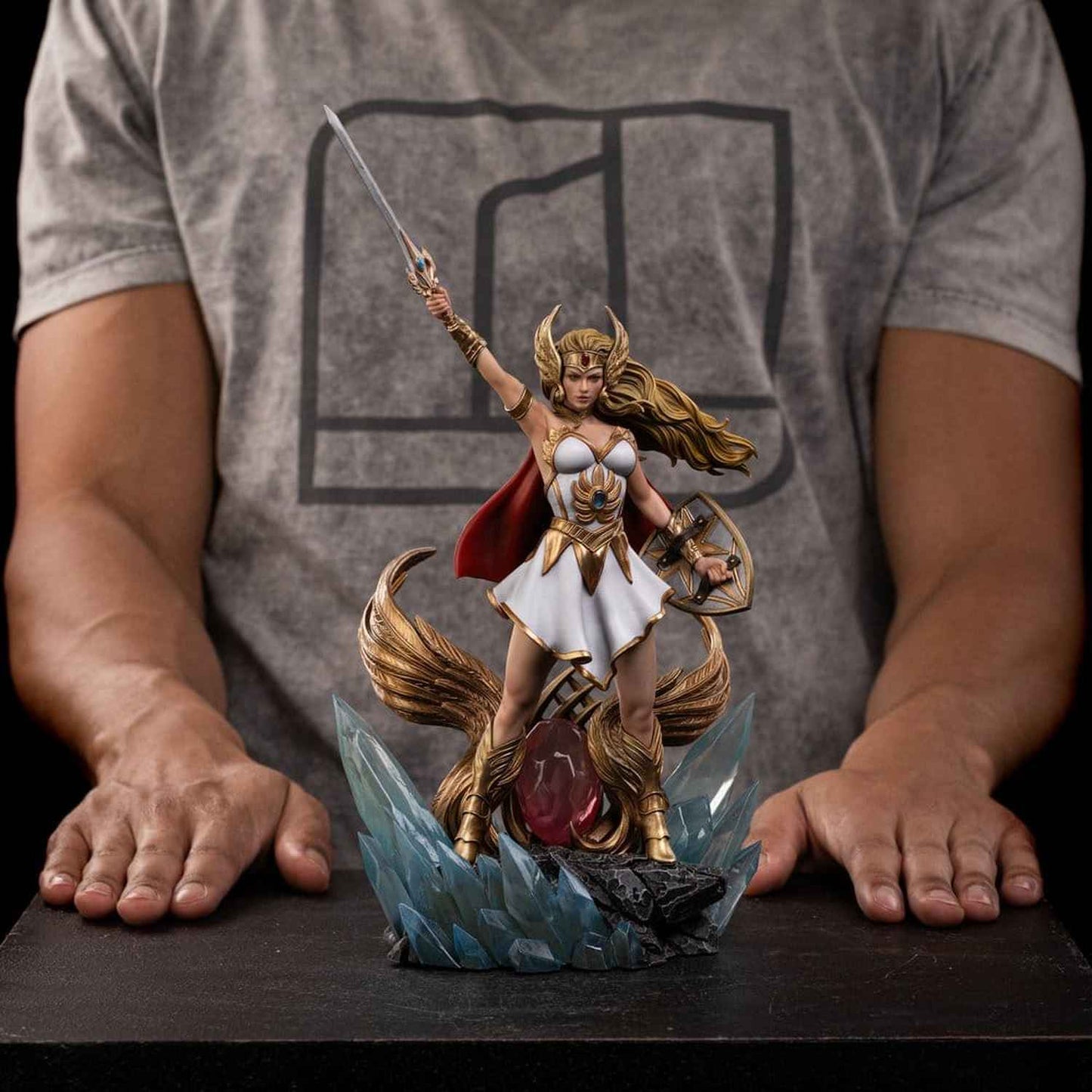 Iron Studios Masters of the Universe - She-Ra Unleashed Art Scale 1/10 - Statue