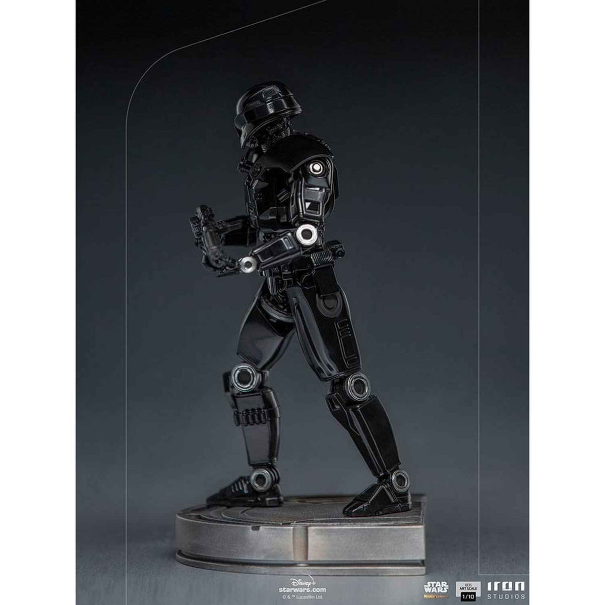 Iron Studios Star Wars: The Mandalorian - Dark Trooper BDS Art Scale 1/10 - Statue